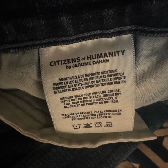 CITIZENS OF HUMANITY
Rocket Jeans - Picture 5 of 12
